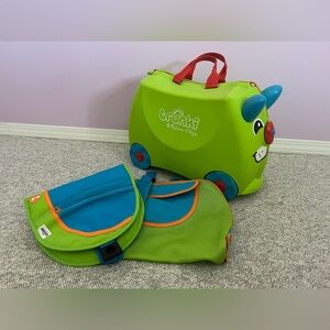 Melissa & Doug Trunki Green and Blue Ride-On Suitcase for Kids w/accessories